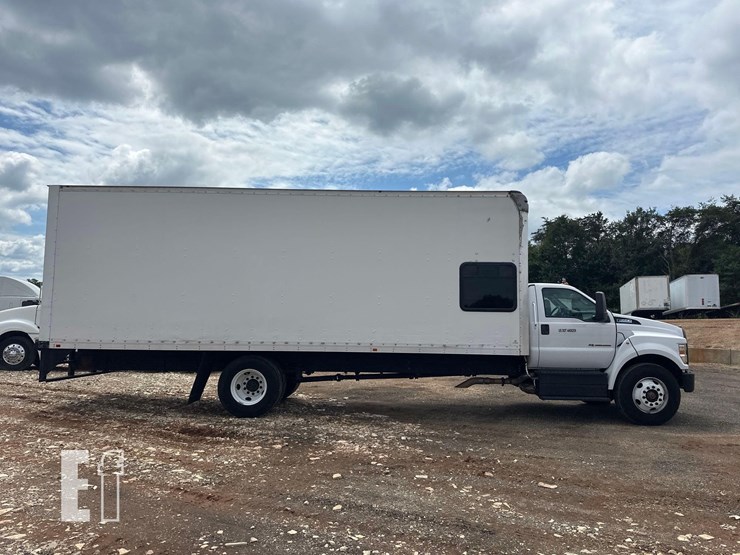 supreme-26-ft-image-4