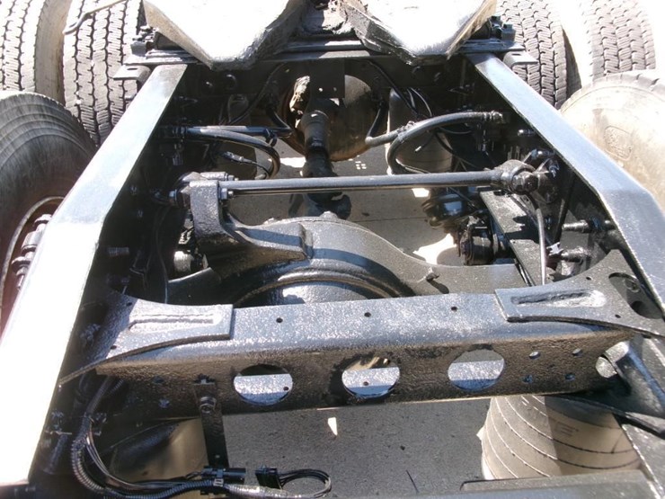 2011-international-prostar-image-7