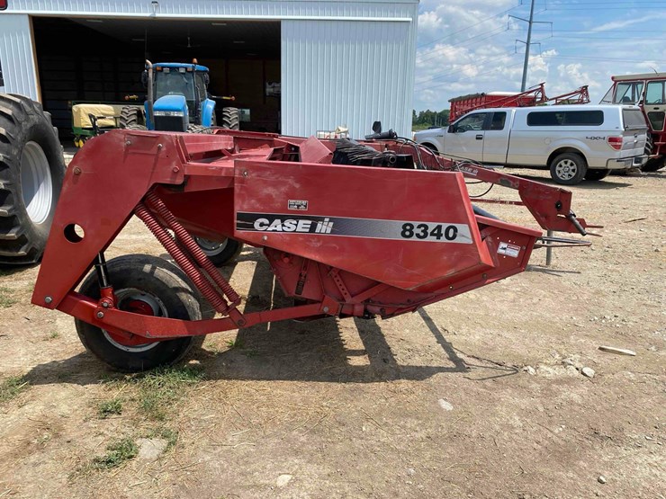 case-ih-8340-image-2