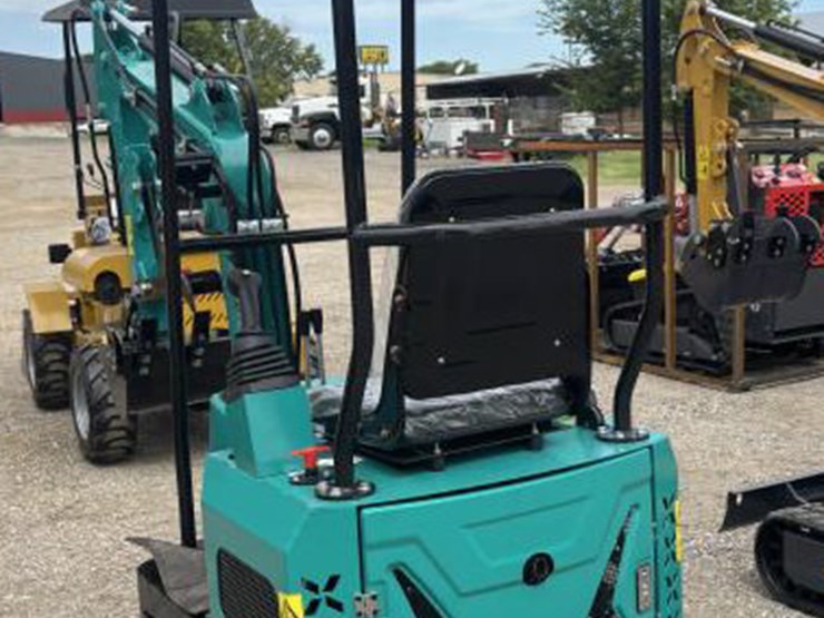 #108-•-cfg-industrial-mini-excavator-image-4