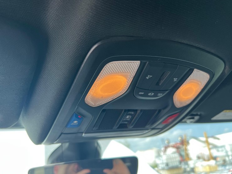 2022-dodge-2500-image-37
