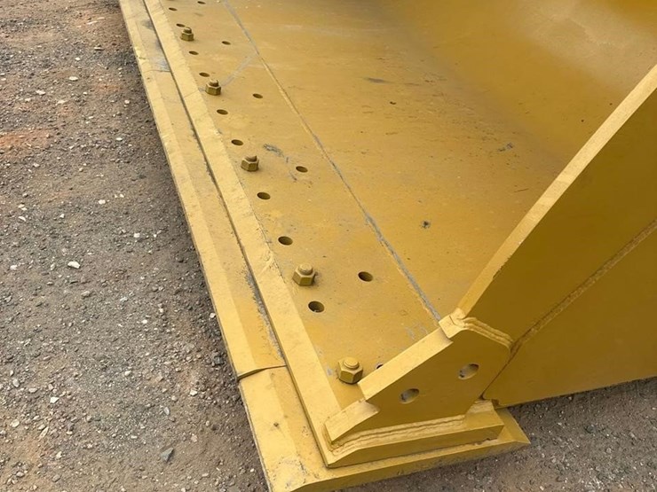 2021-caterpillar-980m-image-9