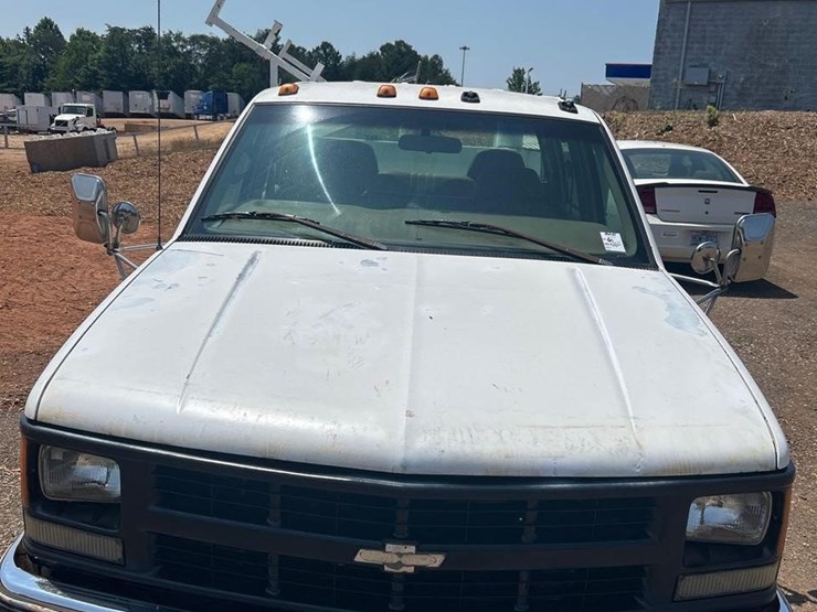 1999-chevrolet-3500-image-6