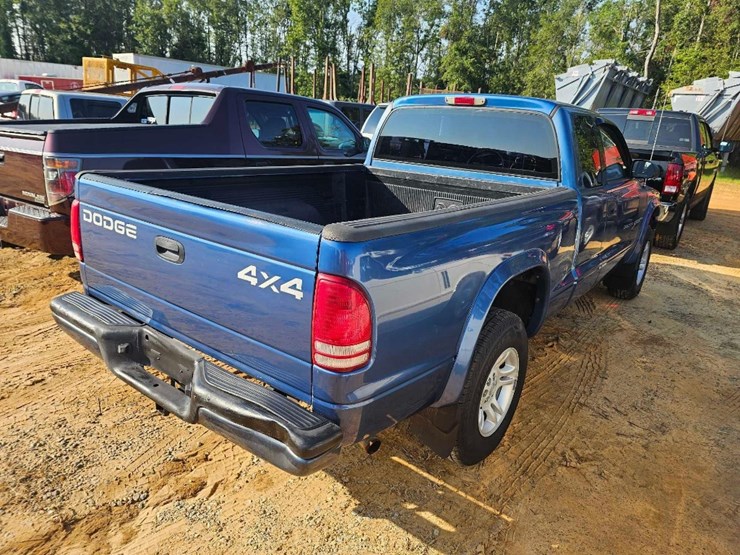 2001-dodge-dakota-image-4