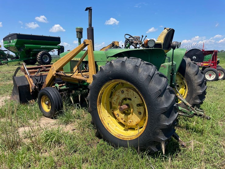 1966-john-deere-3020-image-4
