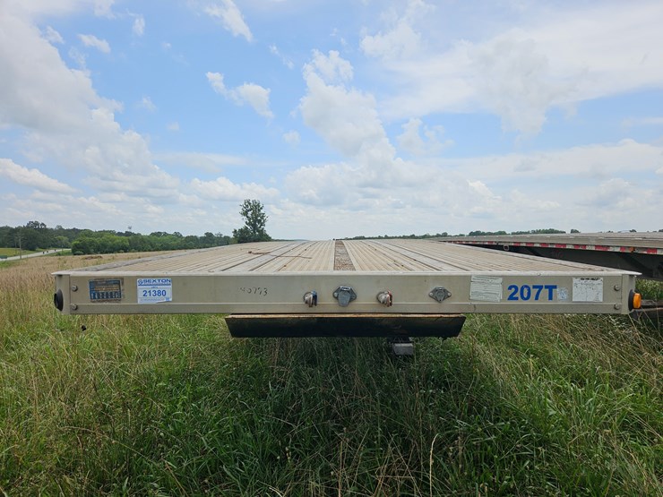 2000-reitnouer-48'-x-102"-image-12