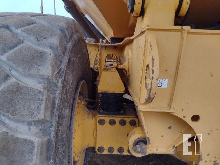 2013-volvo-a40f-image-51