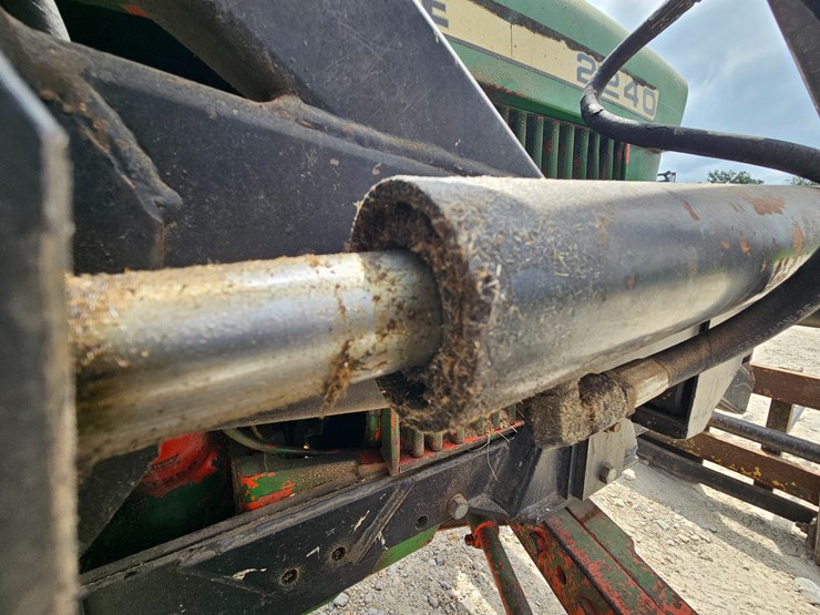 john-deere-2240-image-55