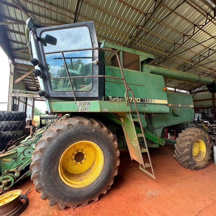 JOHN DEERE 7720