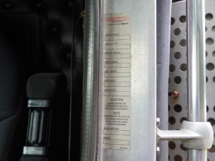 2007-kenworth-t800-image-19