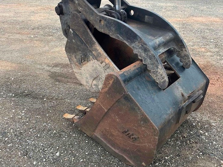 2011-bobcat-e80-image-4