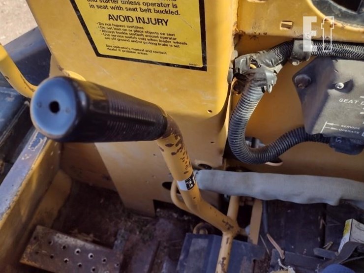 1992-new-holland-l553-image-8