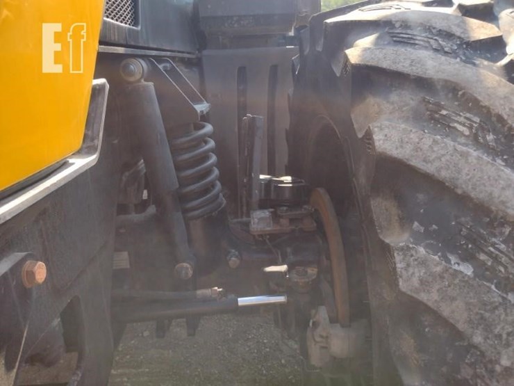 jcb-fastrac-8280-image-28