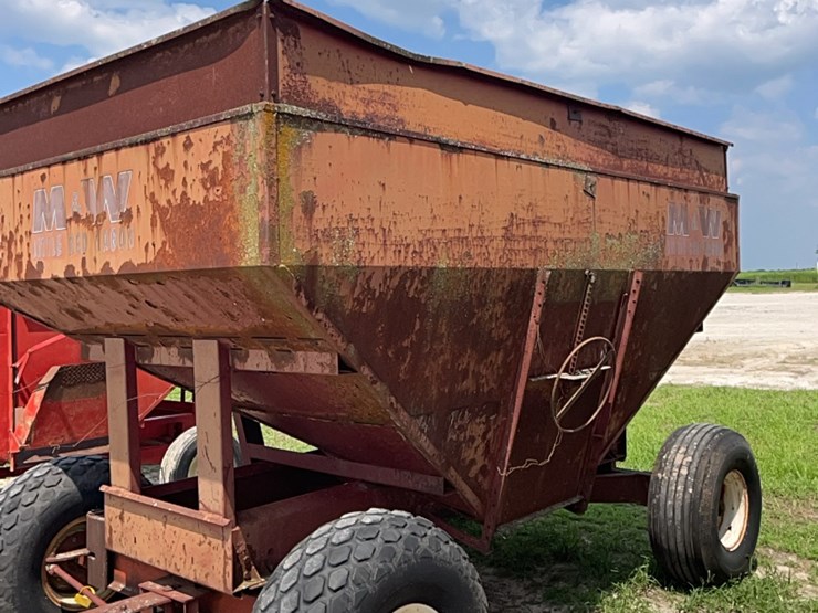 m&w-little-red-wagon-image-3