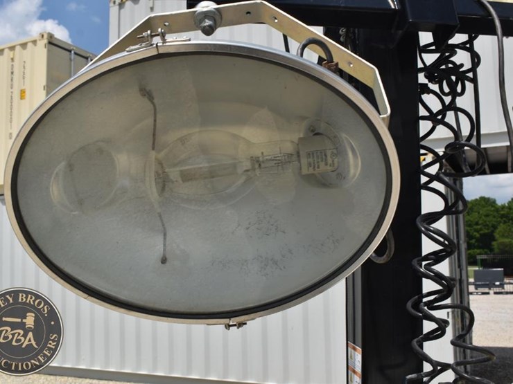2019-allmand-bros-night-lite-v-series-image-31