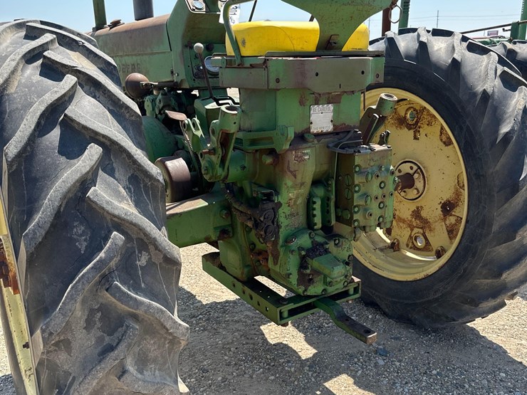 john-deere-630-image-7