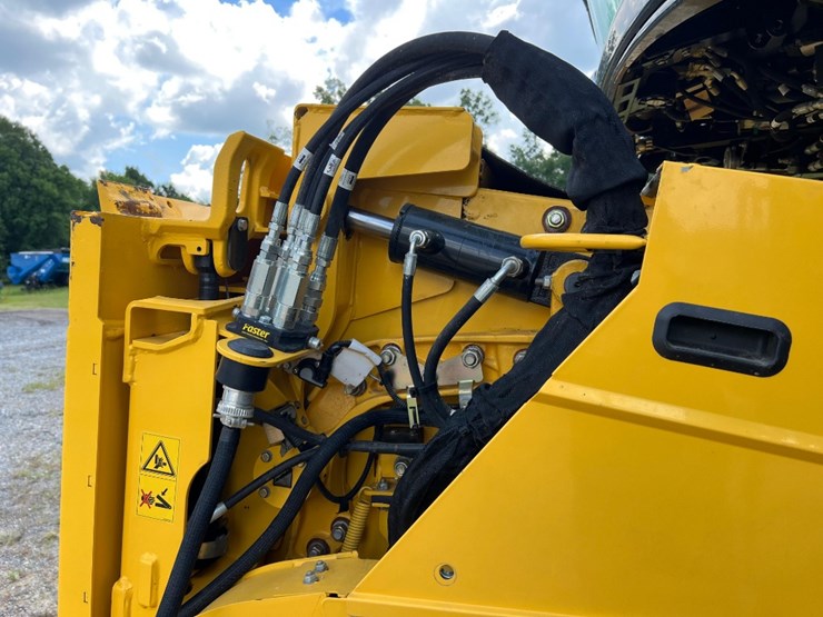 2023-new-holland-cr10.90-image-18