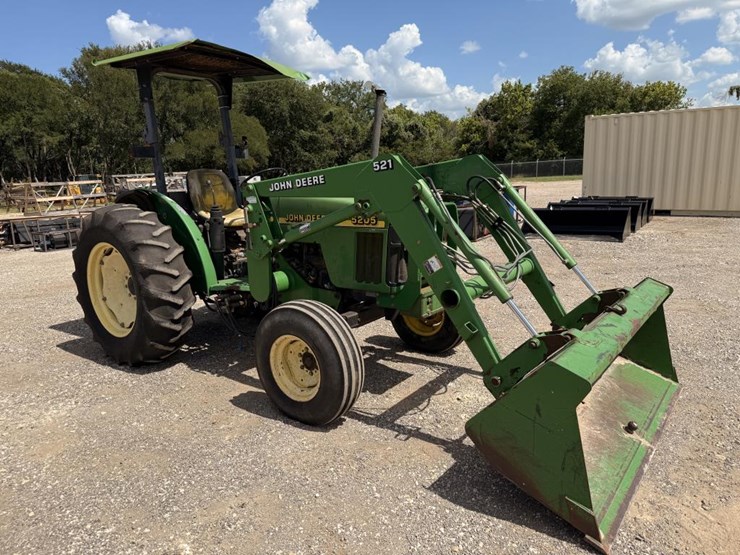 john-deere-5205-image-4