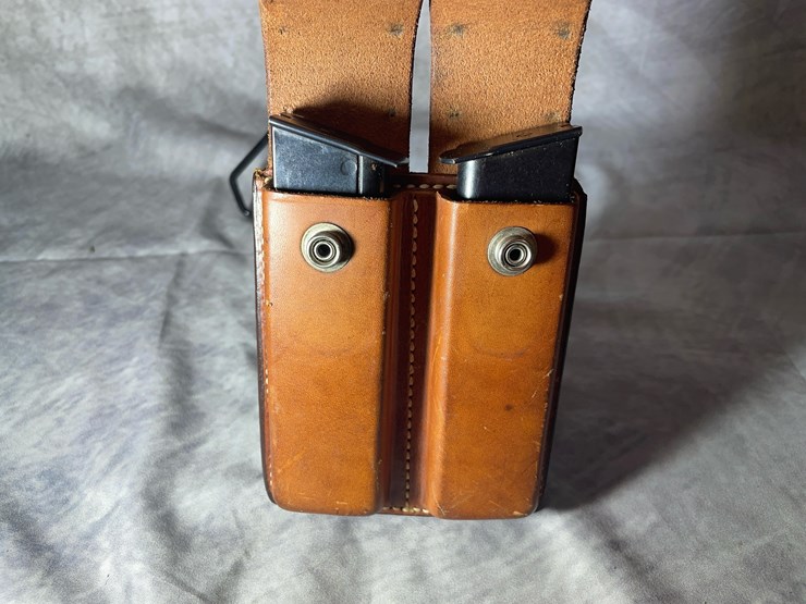 #4402-•-smith-and-wesson-model-439-9mm-luger-pistol,-sn:-a741597-image-17