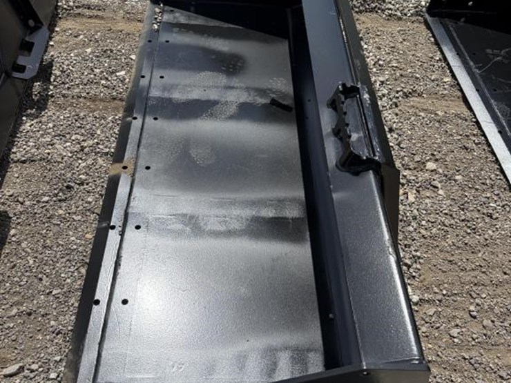 #198-•-standard-skid-steer-bucket---80-in-image-2