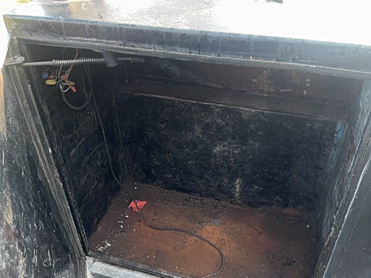 cm-tradesman-bed-image-10