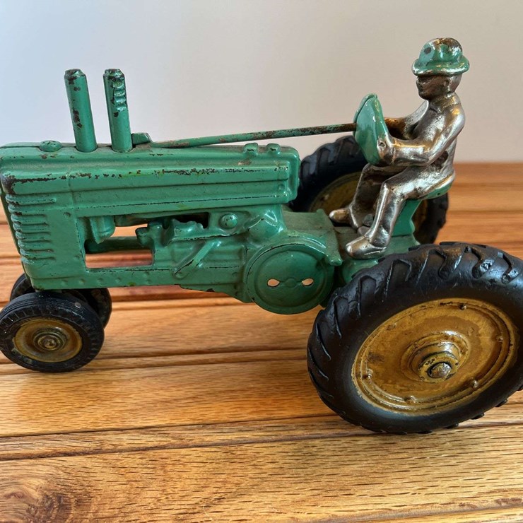 JOHN DEERE A
