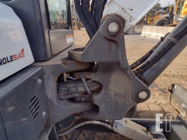 2019-bobcat-e42-image-24