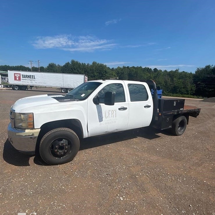2011 CHEVROLET CHEYENNE 3500HD
