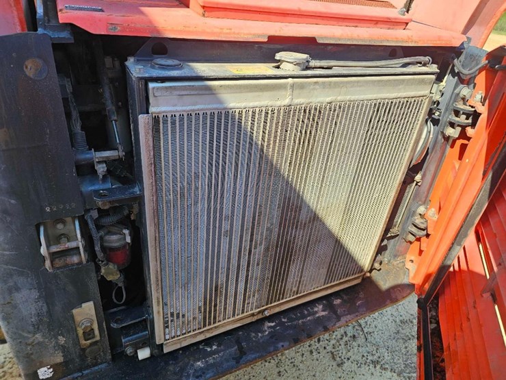 kubota-svl75-2-image-5