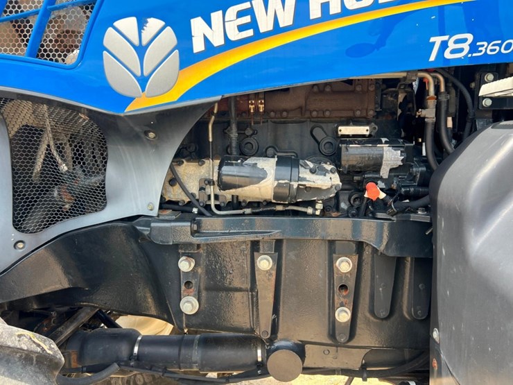 2014-new-holland-t8.360-image-46