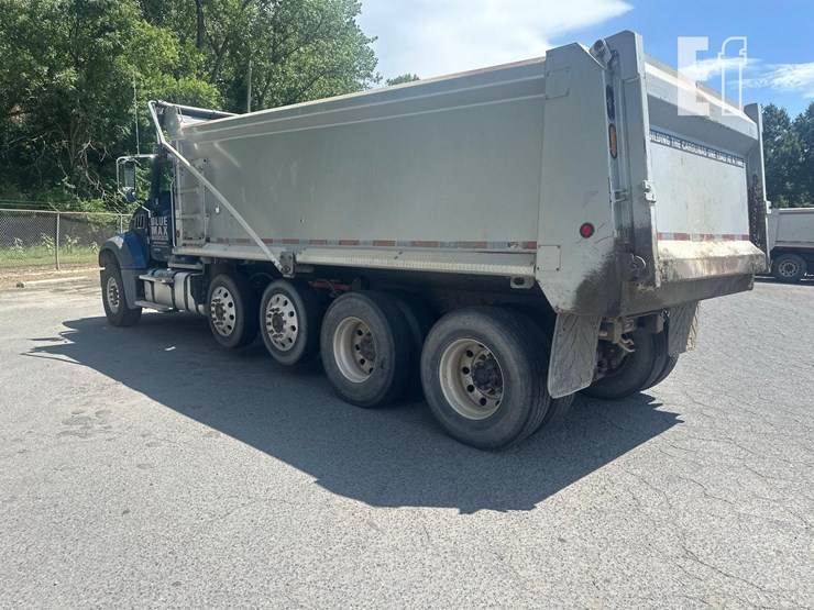 2021-mack-granite-64fr-image-7