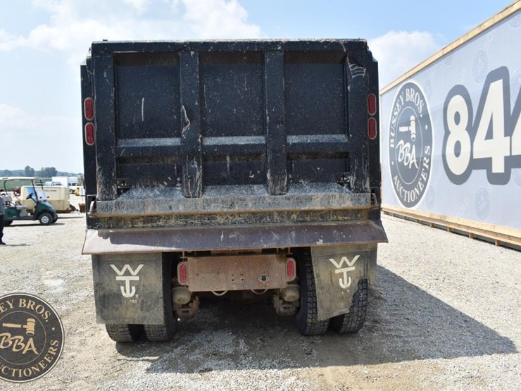 1996-mack-rd688s-image-17