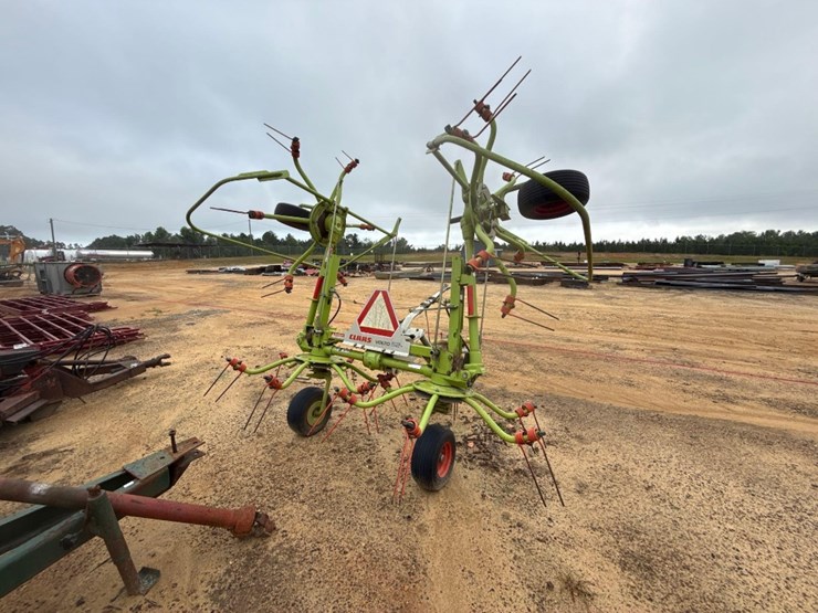 claas-volto-52t-image-4