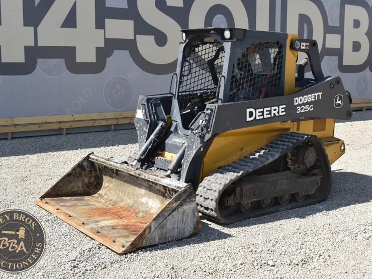 2019-deere-325g-image-3