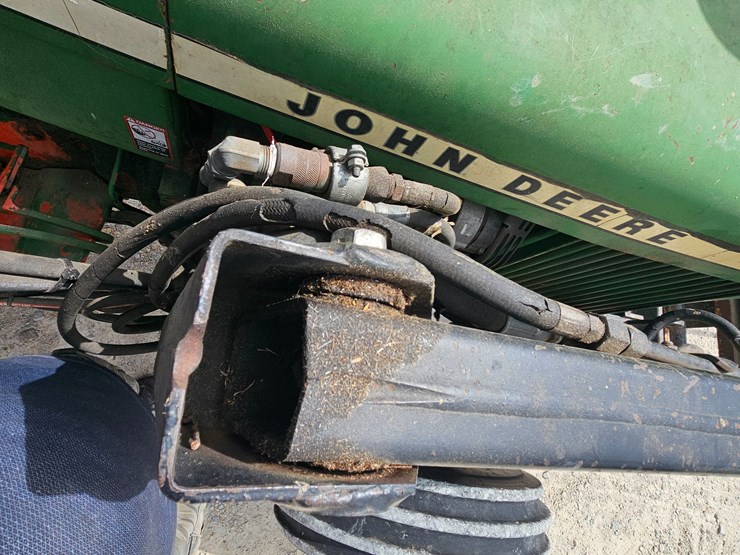 john-deere-2240-image-53