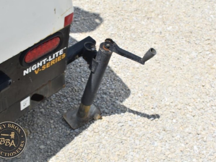 2019-allmand-bros-night-lite-v-series-image-21