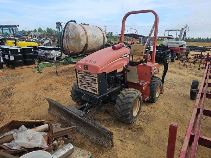 ditch-witch-rt45-image-2