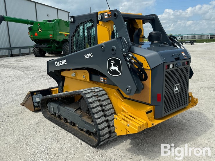 2023-deere-331g-image-6