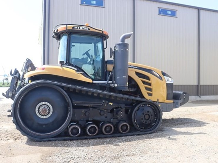 2016-challenger-mt875e-image-7