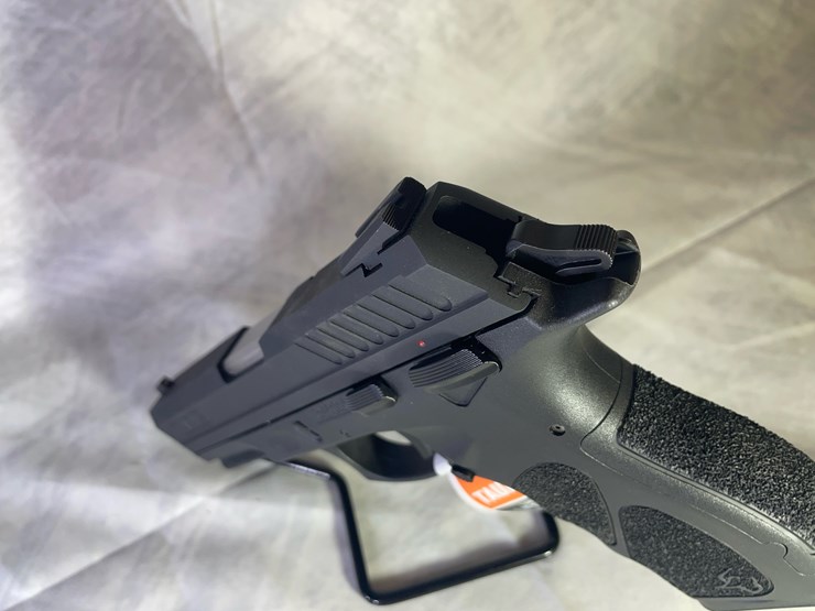 #4384-•-taurus-th-45-45-auto-pistol,-sn:-aej725148-image-18