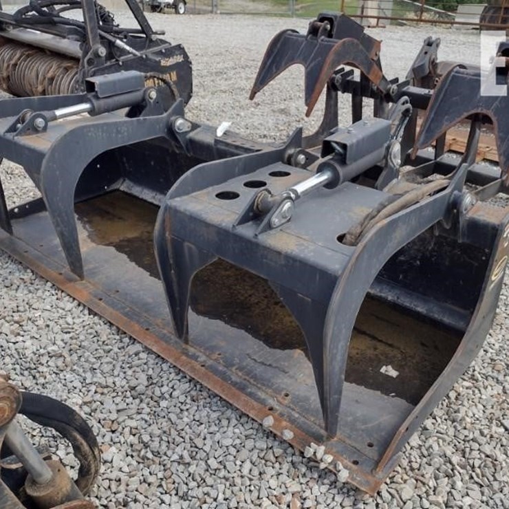 QA 84 IN GRAPPLE BUCKET