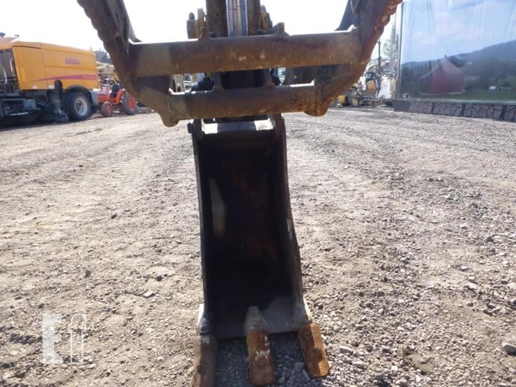 2012-caterpillar-303.5d-cr-image-15