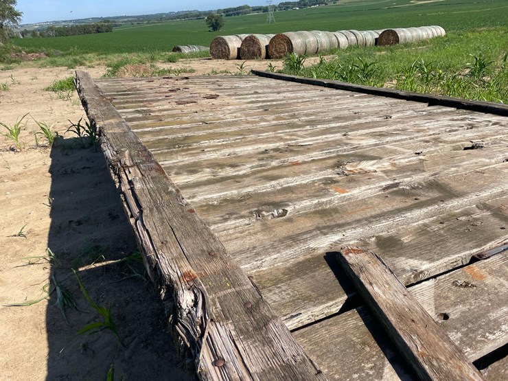 9ft-x-24ft-wooden-flatbed-image-14