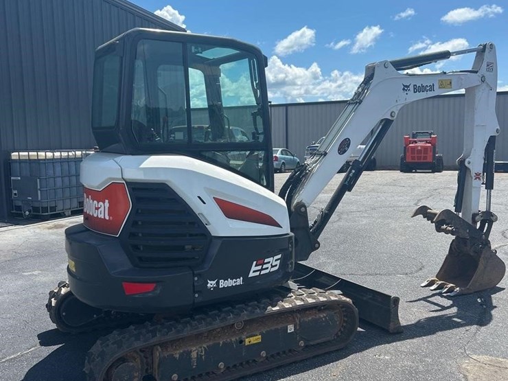 2021-bobcat-e35i-image-3
