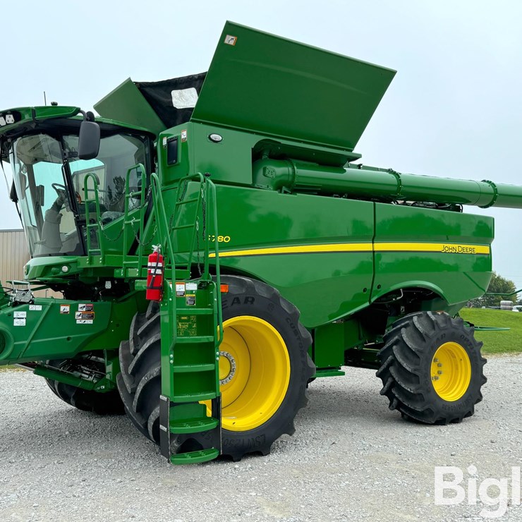 2023 JOHN DEERE S780
