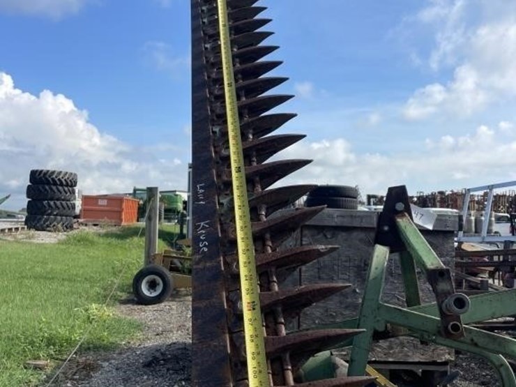 john-deere-350-image-4