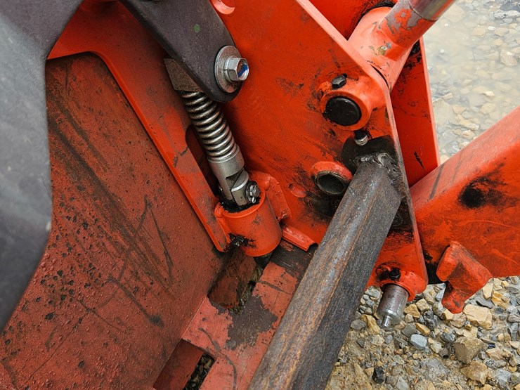 #20866-•-2008-kubota-l3240-tractor-image-53