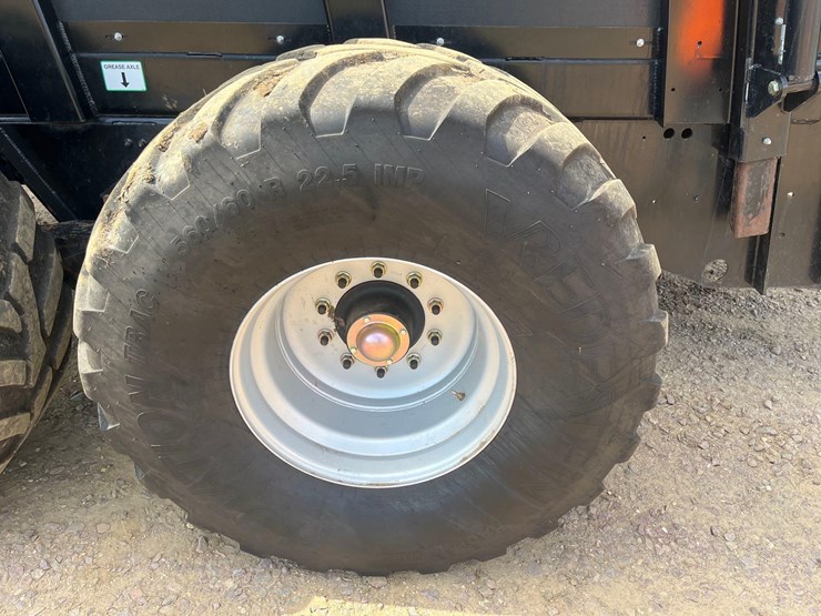 2023-meyer-ms485-vertical-beater-manure-spreader—1-owner-image-25
