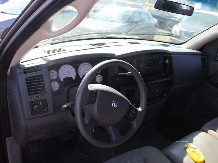 2007-dodge-ram-1500-image-8