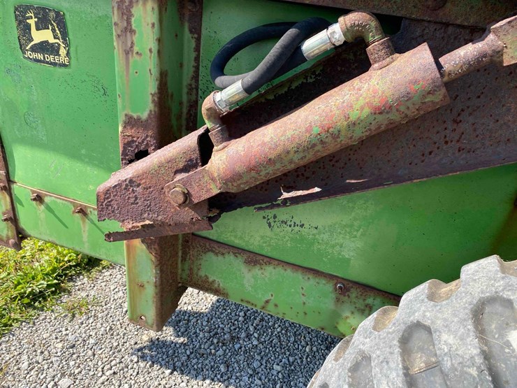 john-deere-450-image-15